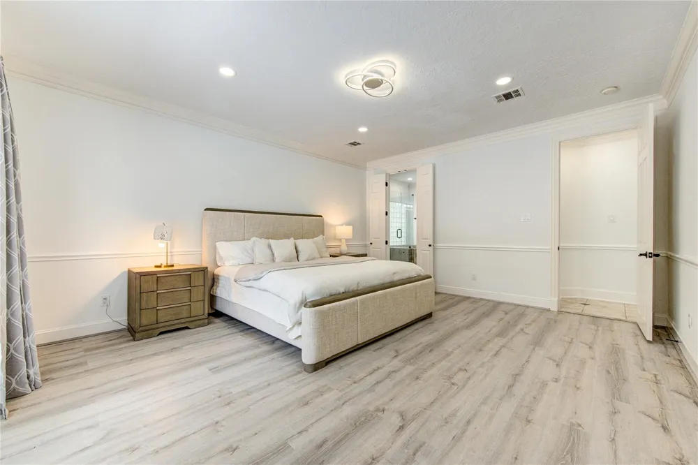 13607 Starlight Harbour Court Houston, TX 77077