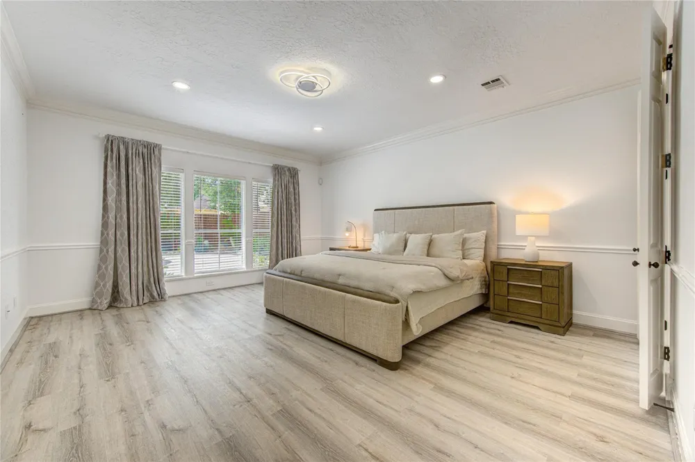 13607 Starlight Harbour Court Houston, TX 77077