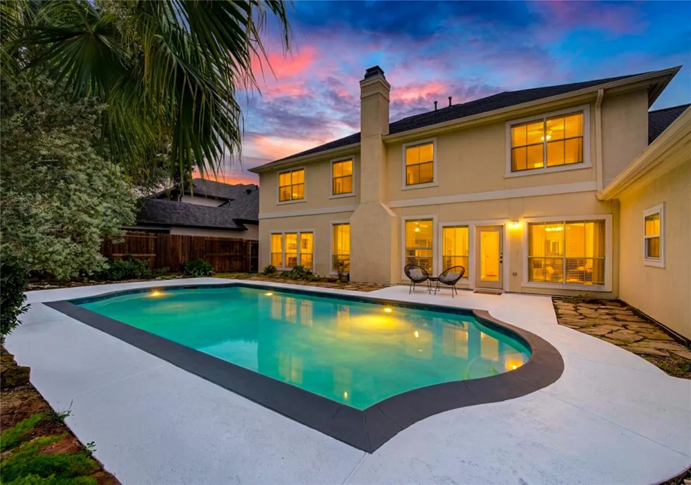 13607 Starlight Harbour Court Houston, TX 77077