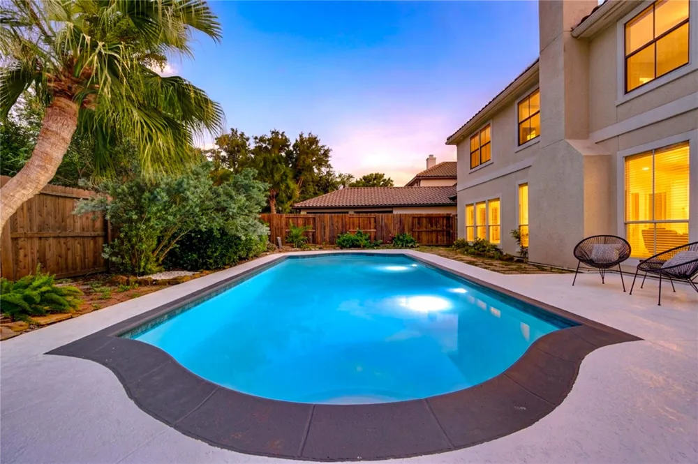 13607 Starlight Harbour Court Houston, TX 77077