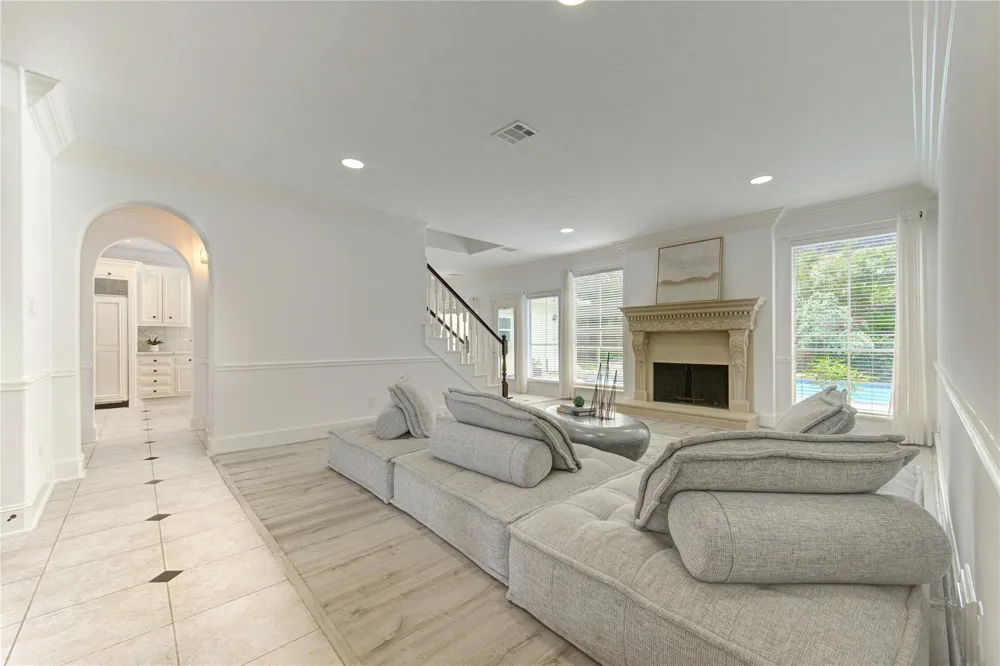 13607 Starlight Harbour Court Houston, TX 77077