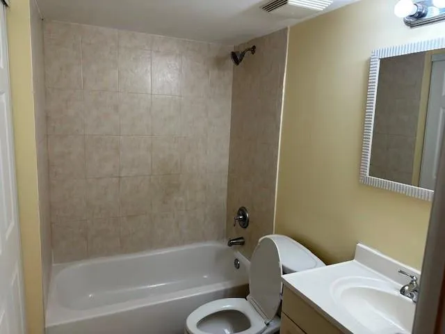 7013 NW 63RD COURT Tamarac, FL 33321