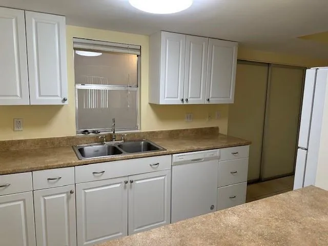 7013 NW 63RD COURT Tamarac, FL 33321