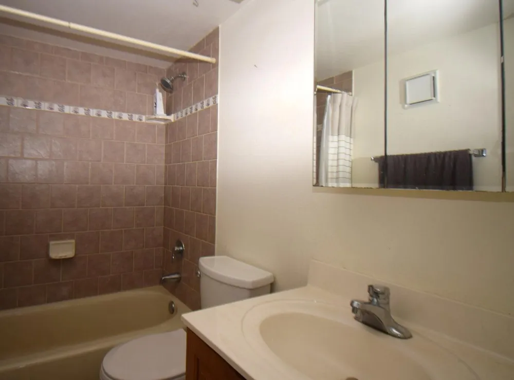 109 PARADISE HARBOUR BOULEVARD #414 North Palm Beach, FL 33408