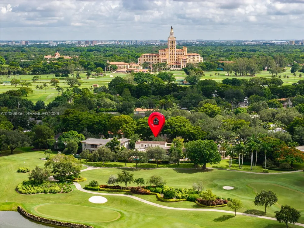 4128 Pinta Ct Coral Gables, FL 33146