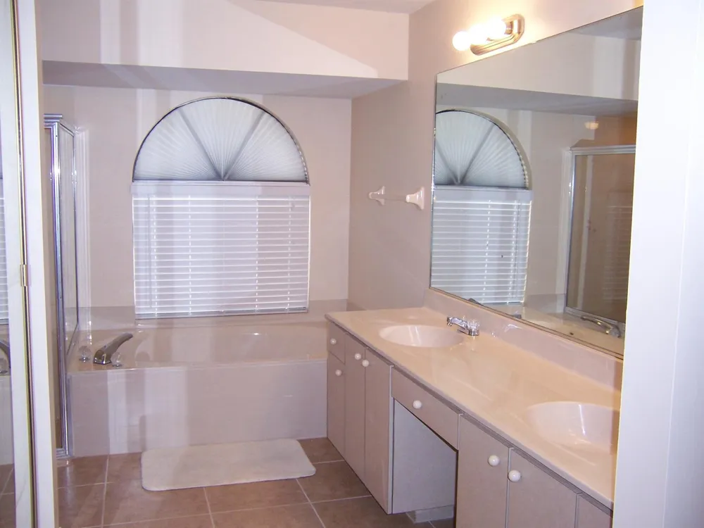 2163 SE SHELTER DRIVE Port St. Lucie, FL 34952