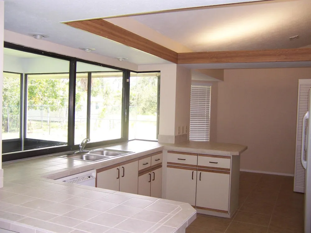 2163 SE SHELTER DRIVE Port St. Lucie, FL 34952