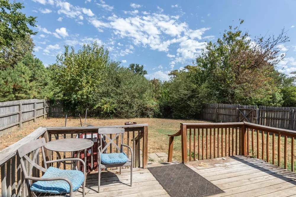 1251 W Taylor Sallisaw, OK 74955