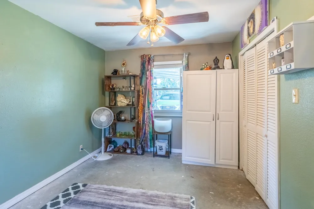 1251 W Taylor Sallisaw, OK 74955