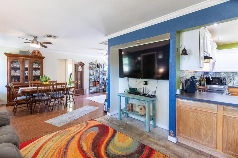 1251 W Taylor Sallisaw, OK 74955