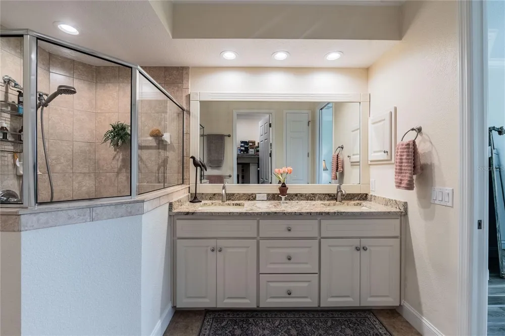 3019 MISSION LAKES DRIVE Lakeland, FL 33803