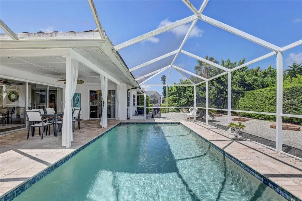 11 OLD TRAIL ROAD Englewood, FL 34223