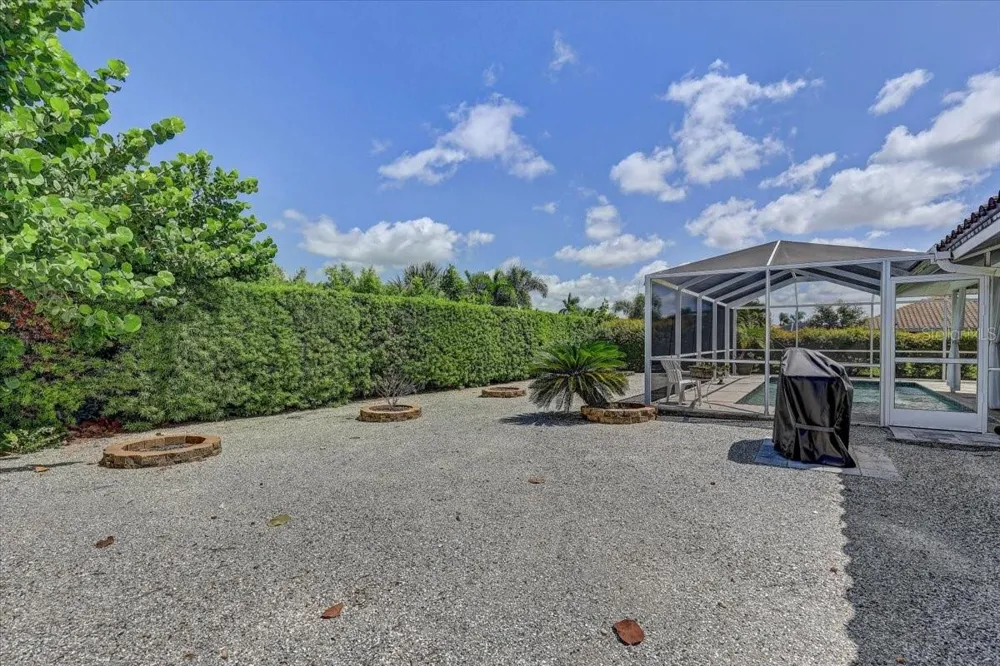 11 OLD TRAIL ROAD Englewood, FL 34223