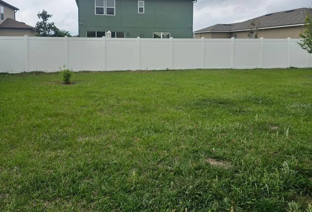 5605 BLOWING WIND PLACE St Cloud, FL 34771