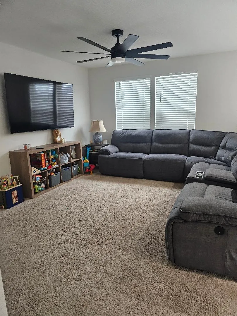 5605 BLOWING WIND PLACE St Cloud, FL 34771