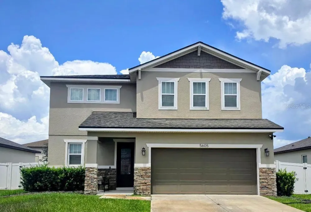 5605 BLOWING WIND PLACE St Cloud, FL 34771