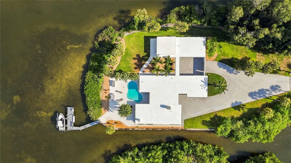 3780 CUTLASS BAYOU ROAD Nokomis, FL 34275