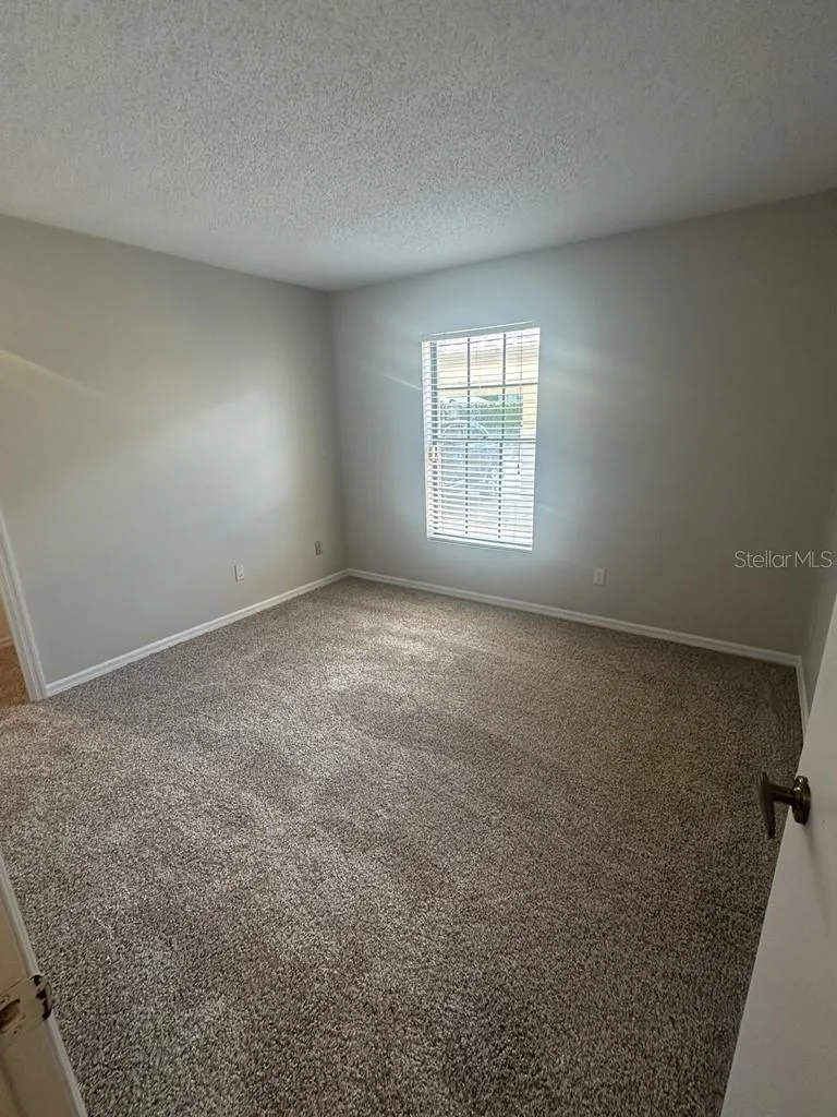 13046 VILLAGE CHASE CIRCLE #13046 Tampa, FL 33618