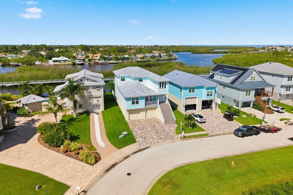 5777 ELISABETHAN LANE New Port Richey, FL 34652