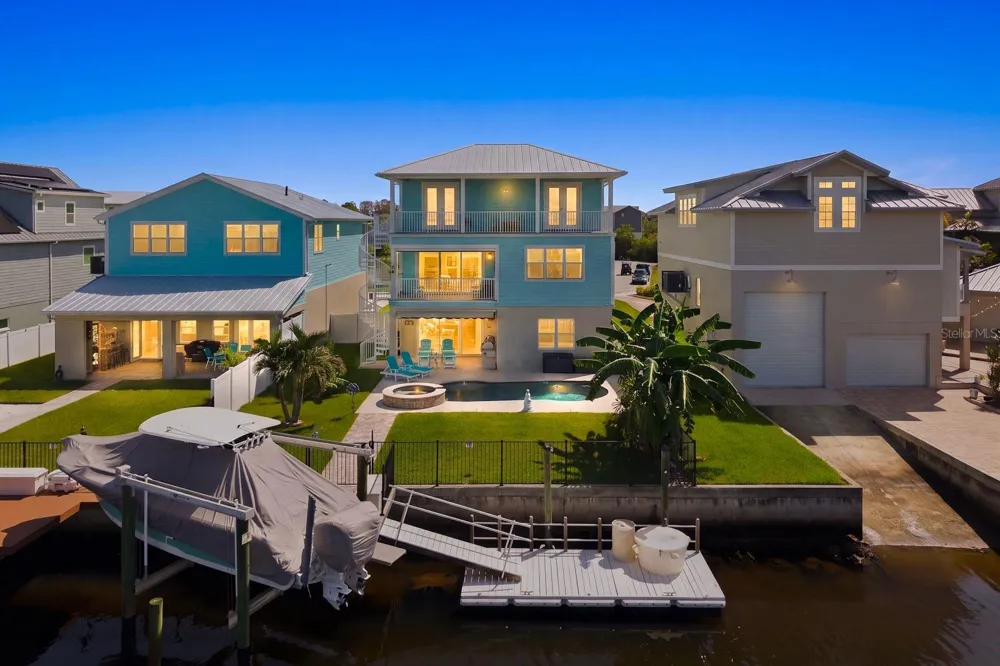 5777 ELISABETHAN LANE New Port Richey, FL 34652