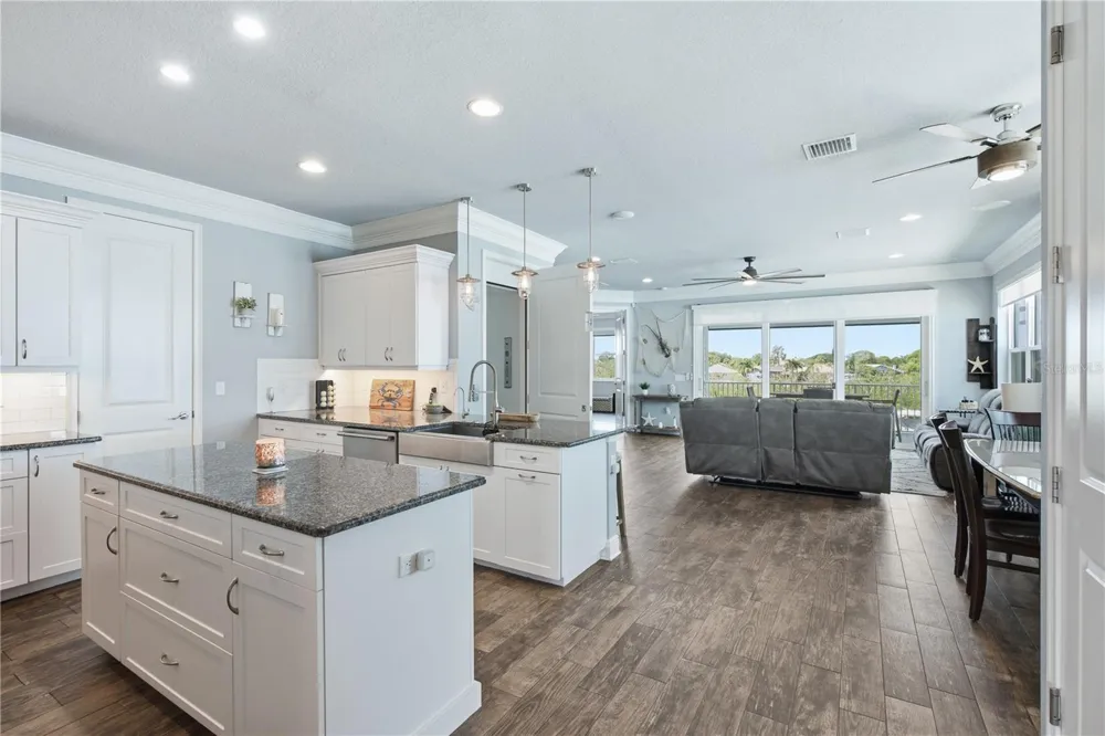 5777 ELISABETHAN LANE New Port Richey, FL 34652