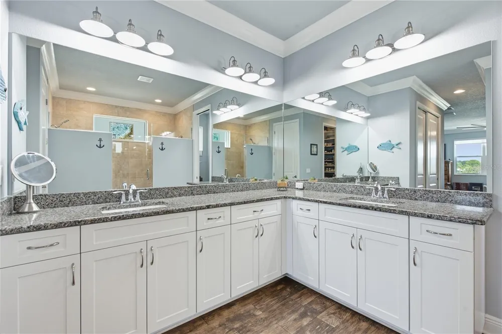 5777 ELISABETHAN LANE New Port Richey, FL 34652