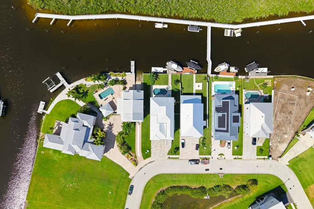 5777 ELISABETHAN LANE New Port Richey, FL 34652