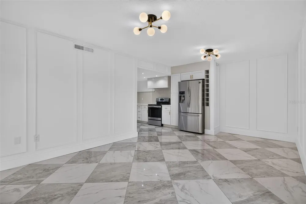 1 WINDRUSH BOULEVARD #65 Indian Rocks Beach, FL 33785