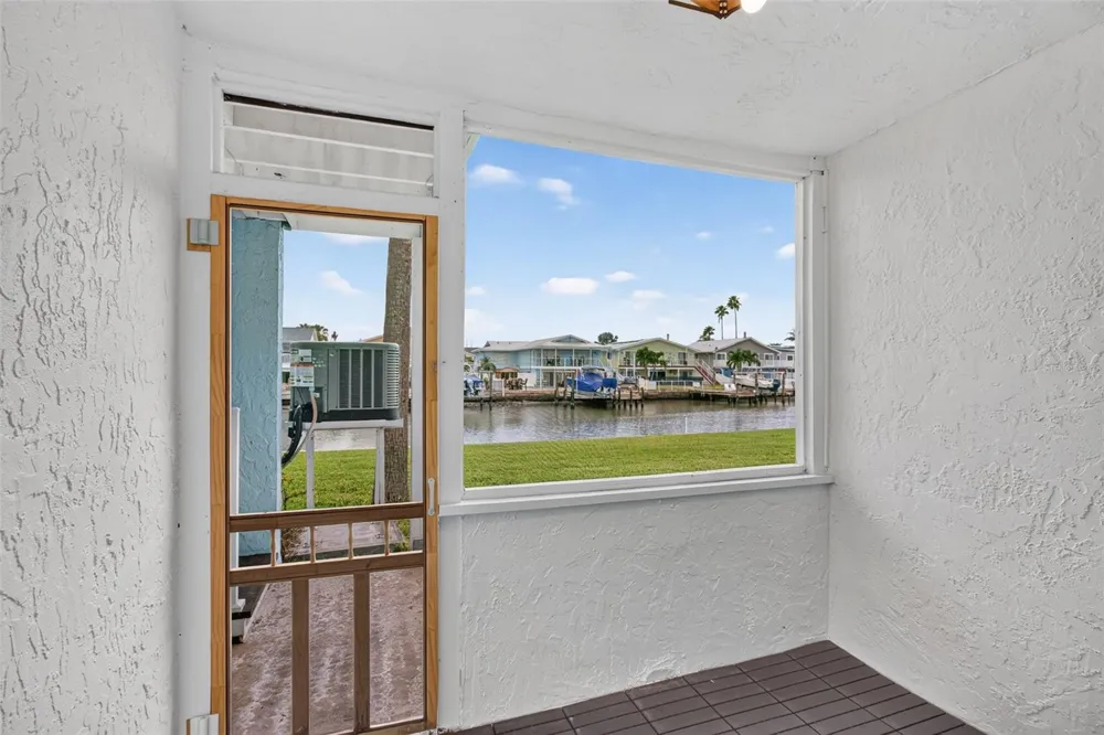 1 WINDRUSH BOULEVARD #65 Indian Rocks Beach, FL 33785