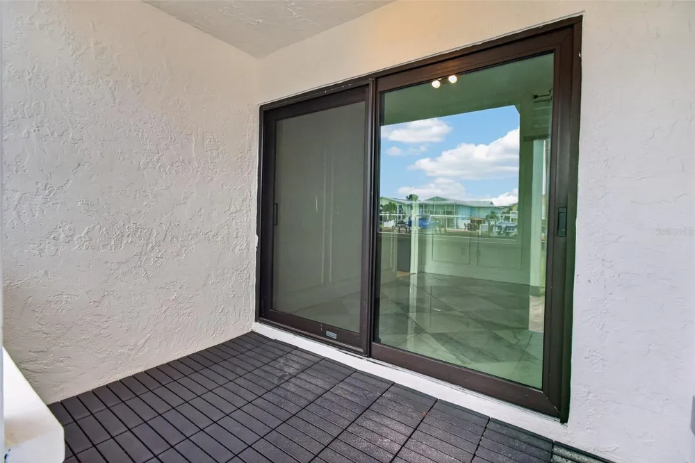 1 WINDRUSH BOULEVARD #65 Indian Rocks Beach, FL 33785