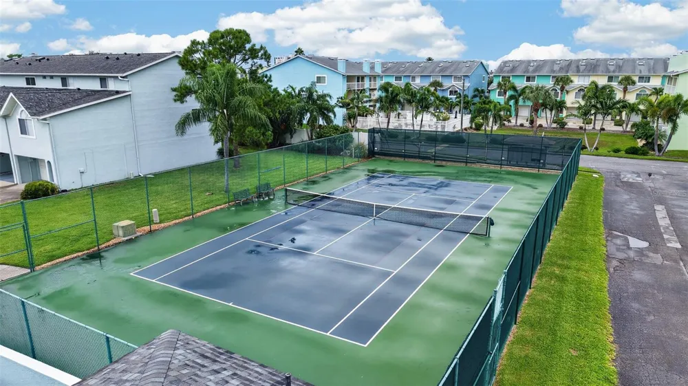 1 WINDRUSH BOULEVARD #65 Indian Rocks Beach, FL 33785