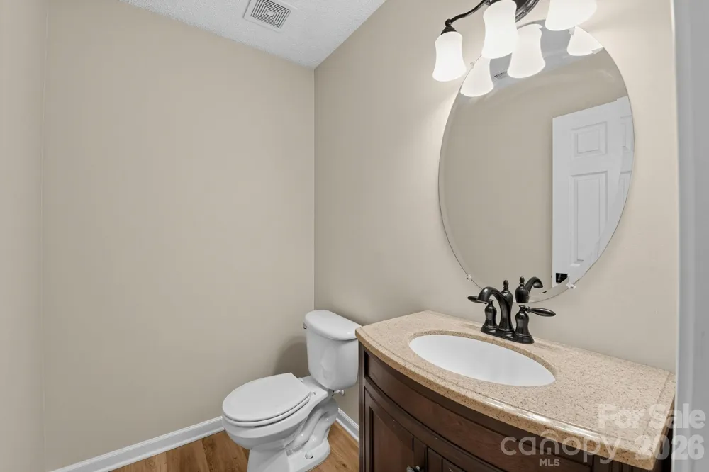 1034 Chalk Hill Lane Charlotte, NC 28214