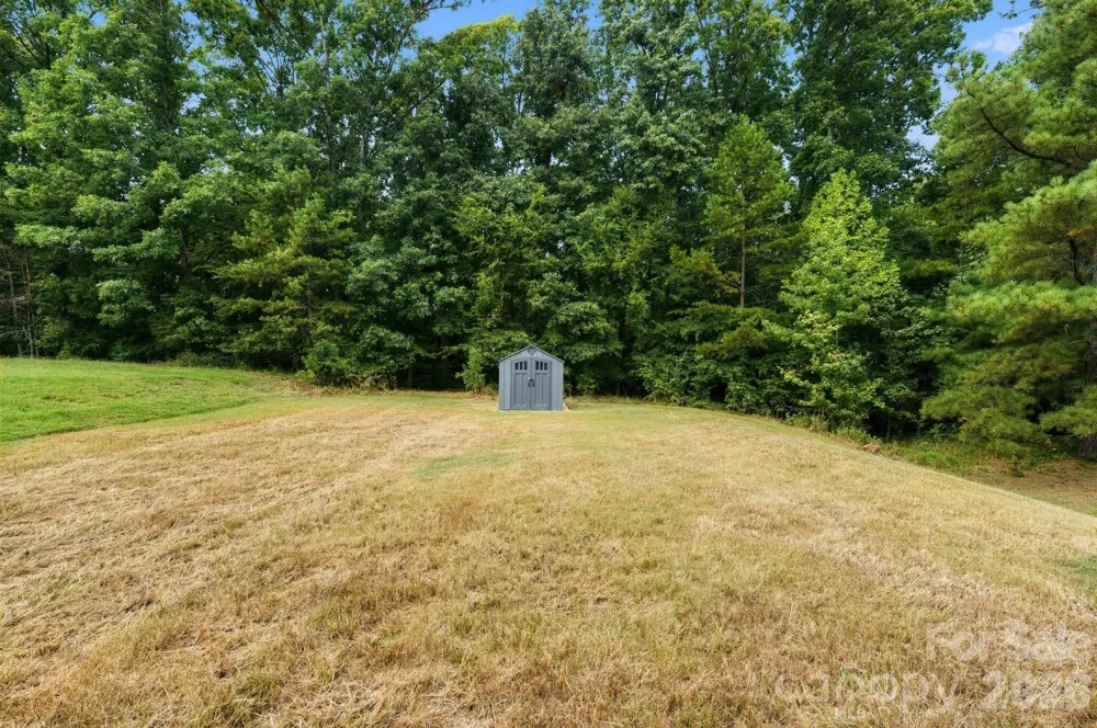 1034 Chalk Hill Lane Charlotte, NC 28214