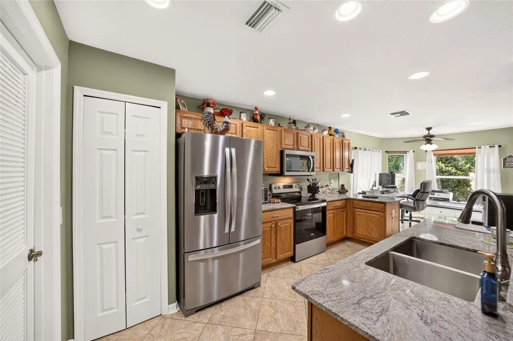16345 SW 14TH AVENUE ROAD ocala, FL 34473