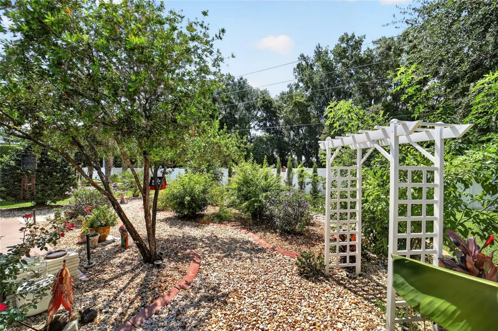 16345 SW 14TH AVENUE ROAD ocala, FL 34473