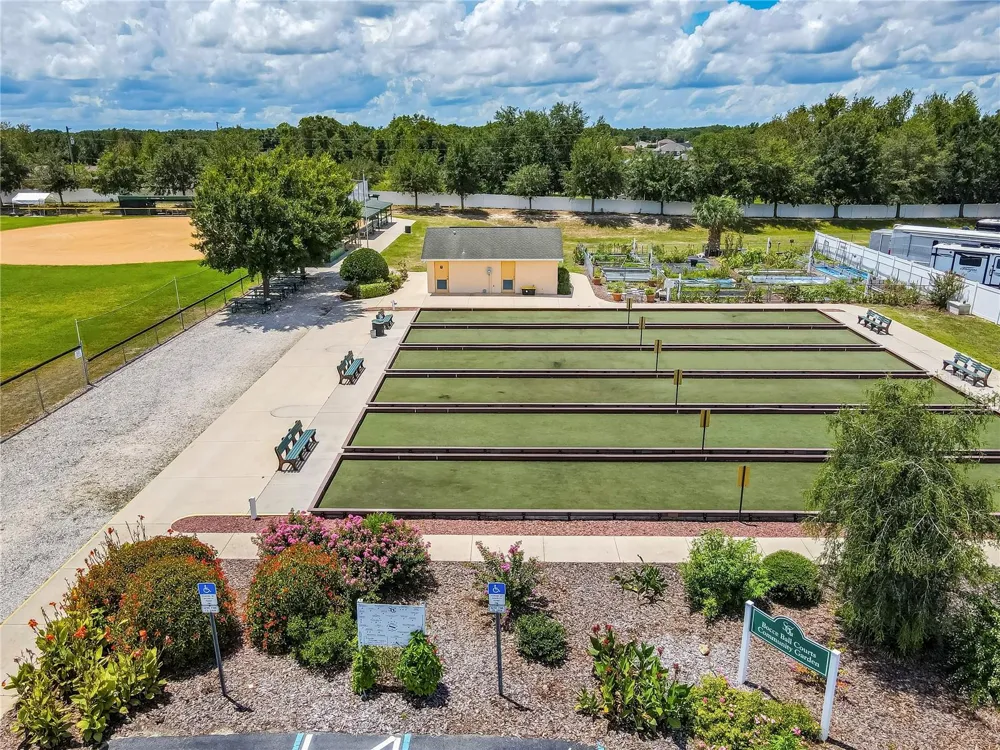 16345 SW 14TH AVENUE ROAD ocala, FL 34473
