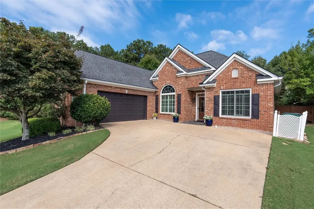 222 Meadow Run Carrollton, GA 30116