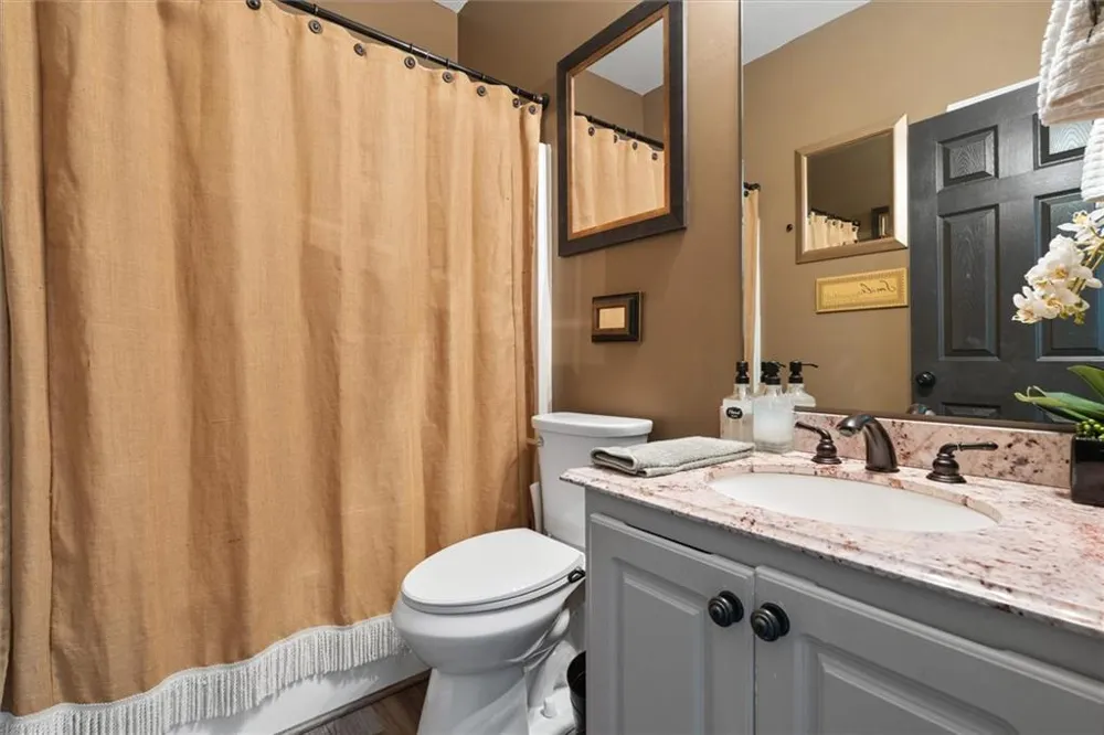 222 Meadow Run Carrollton, GA 30116