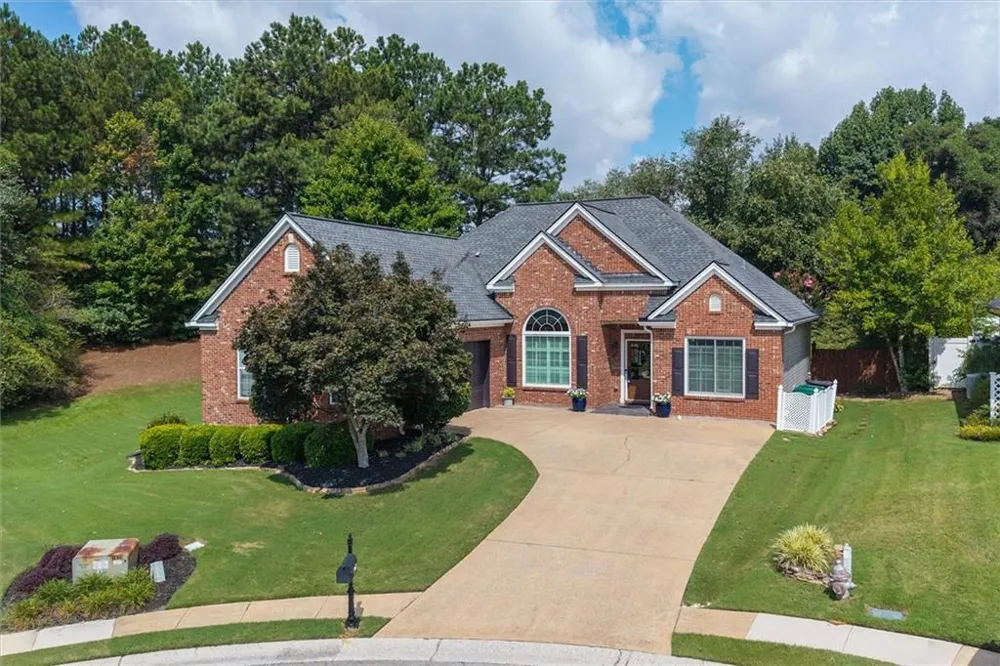 222 Meadow Run Carrollton, GA 30116