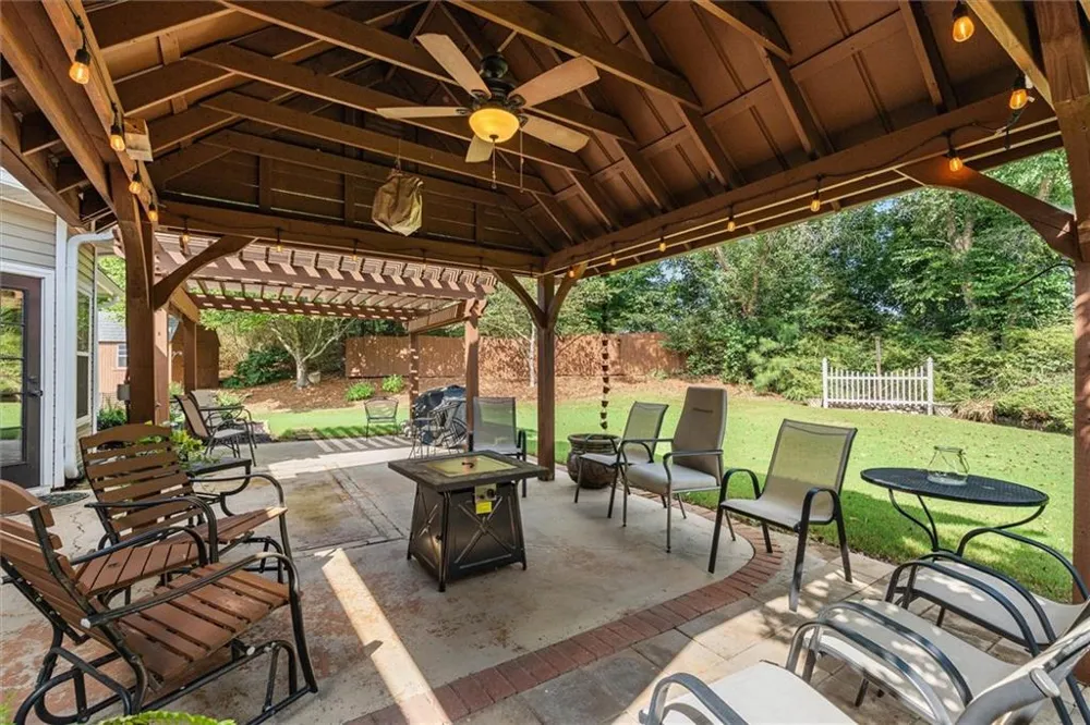 222 Meadow Run Carrollton, GA 30116