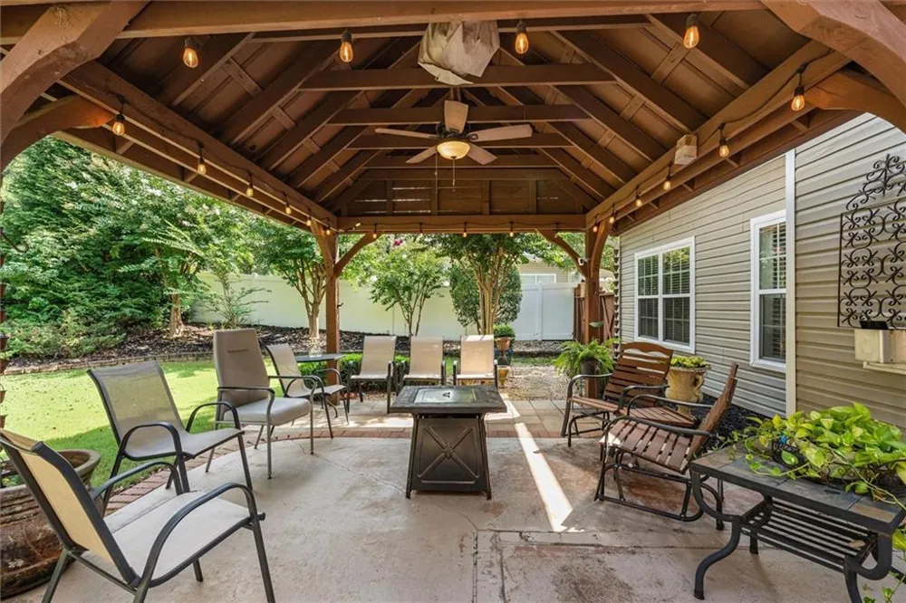 222 Meadow Run Carrollton, GA 30116