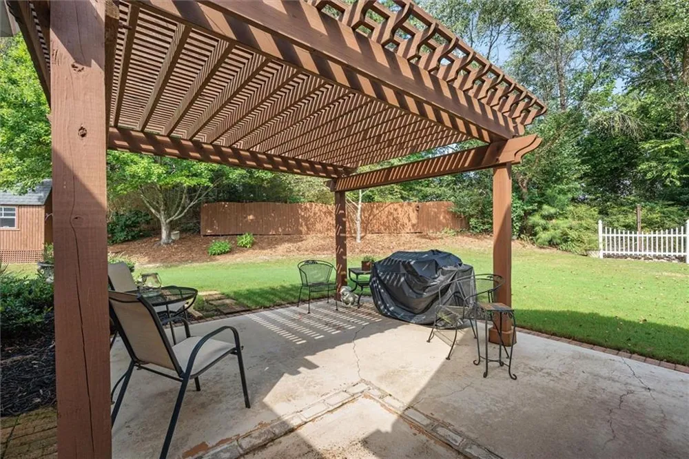 222 Meadow Run Carrollton, GA 30116
