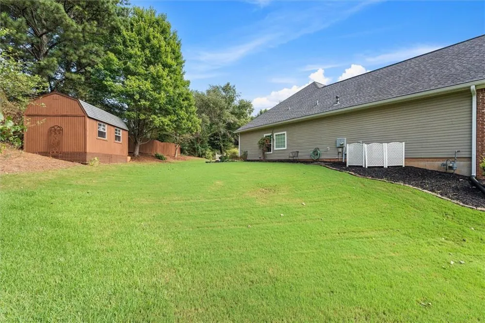 222 Meadow Run Carrollton, GA 30116