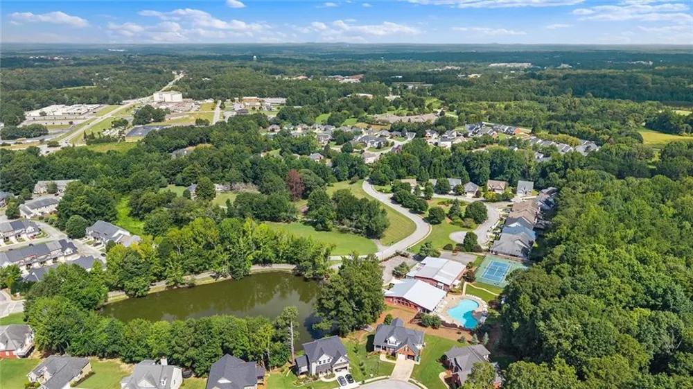 222 Meadow Run Carrollton, GA 30116