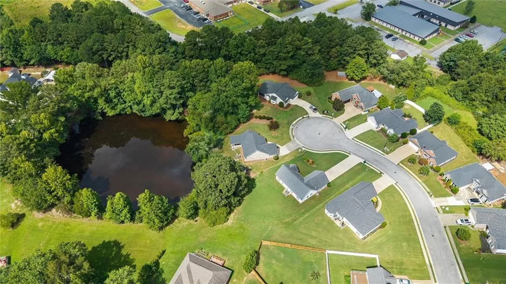 222 Meadow Run Carrollton, GA 30116