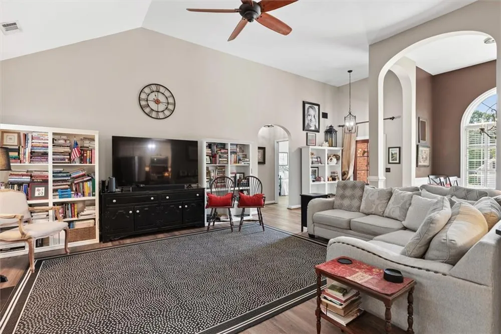 222 Meadow Run Carrollton, GA 30116
