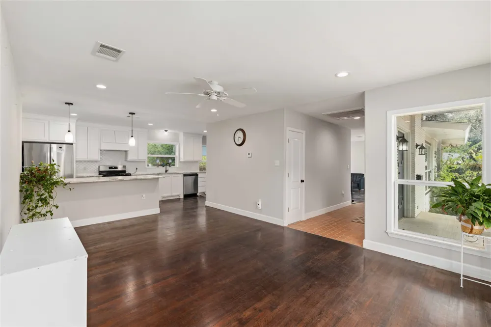 2006 11th Street Brownwood, TX 76801
