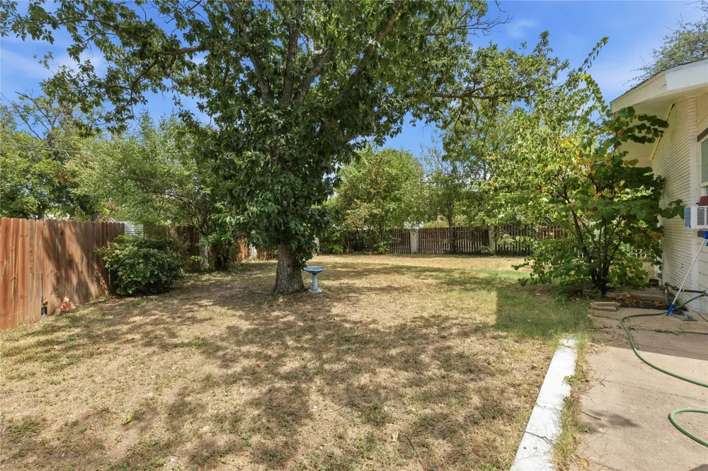 2006 11th Street Brownwood, TX 76801