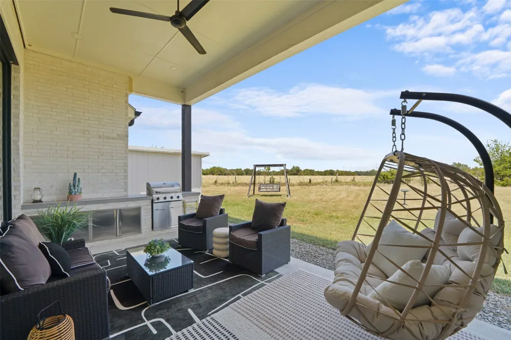 2315 Doe Crossing Caddo Mills, TX 75135
