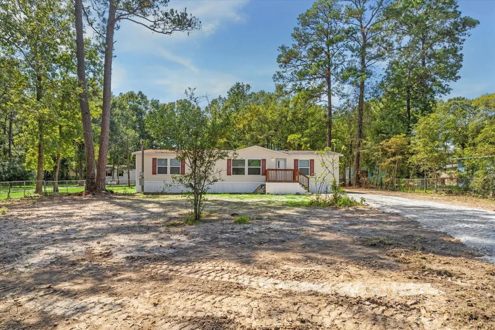 21144 Live Oak New Caney, TX 77357